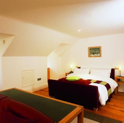 Llofft Ddwbl Castell